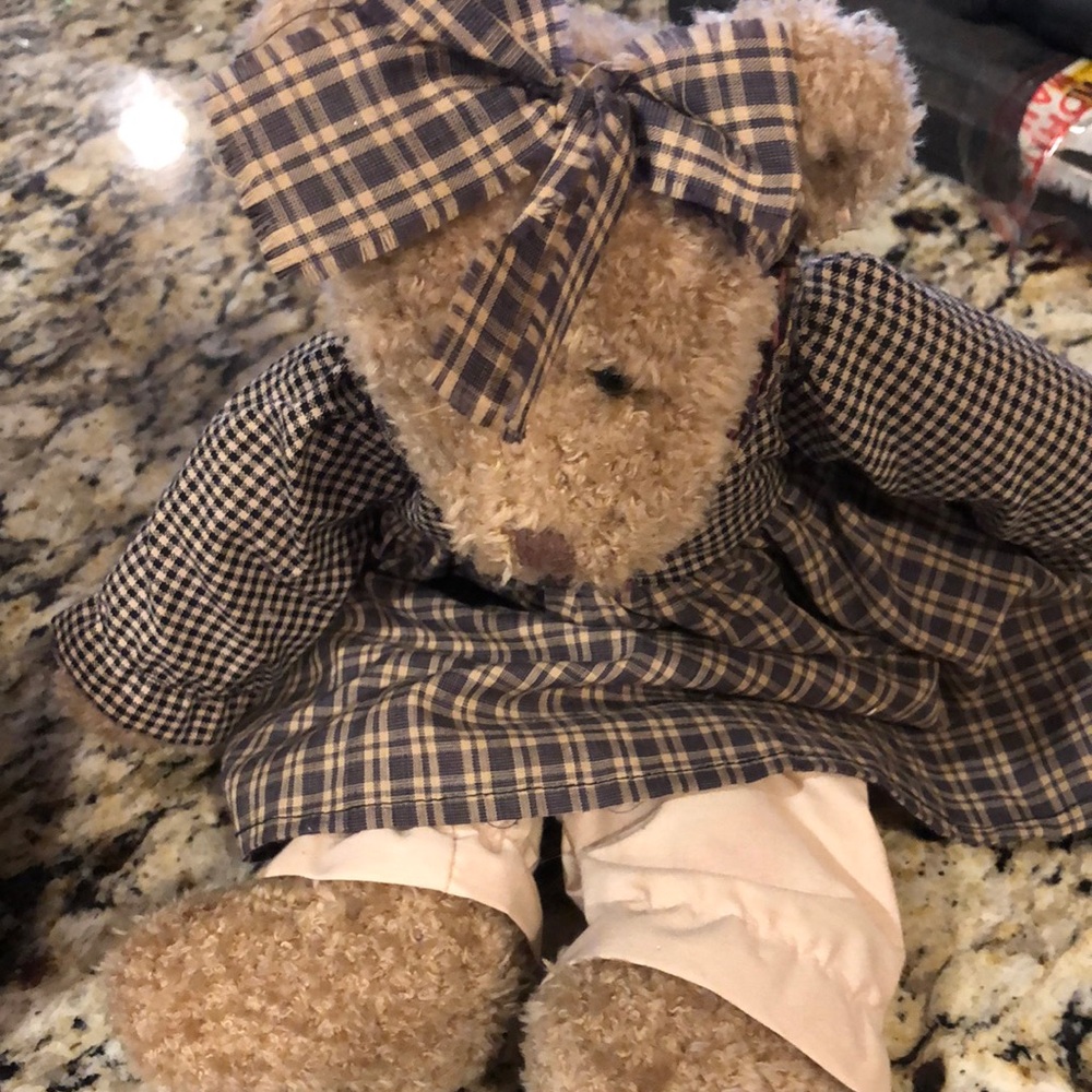 Bianca country bear 🐻 beautiful